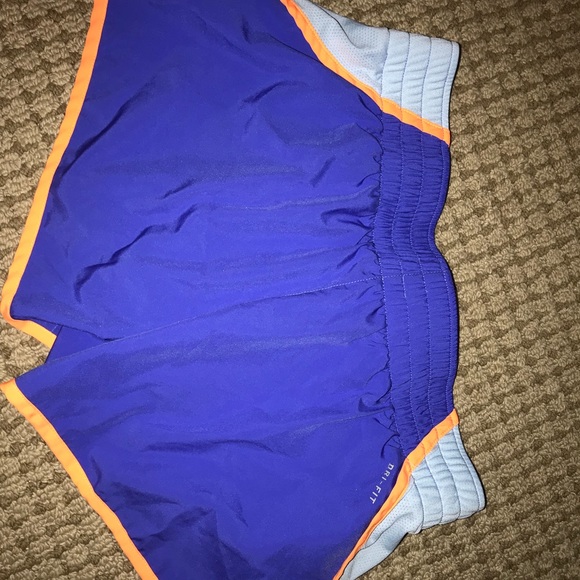 Orange and blue nike shorts. Size large. - Picture 3 of 3